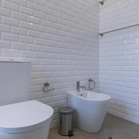 아파트 Lovely Two Bedroom Center 카스카이스