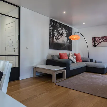 아파트 Lovely Two Bedroom Center 카스카이스