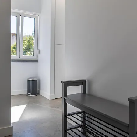 아파트 Lovely Two Bedroom Center *