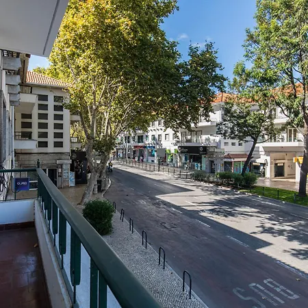 Apartment Lovely Two Bedroom Center *