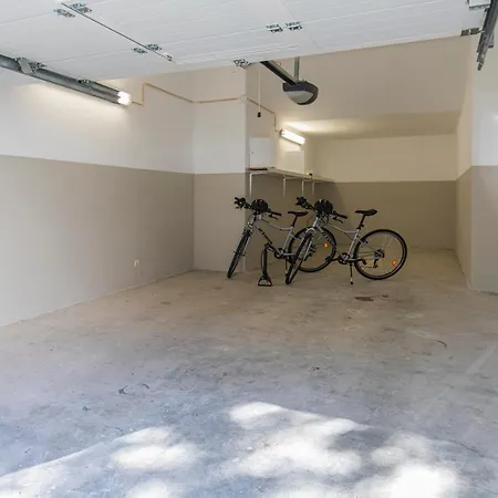 Lovely Two Bedroom Center