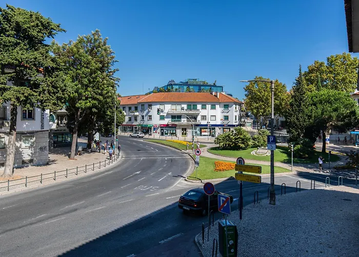 Lägenhet Lovely Two Bedroom Center Cascais